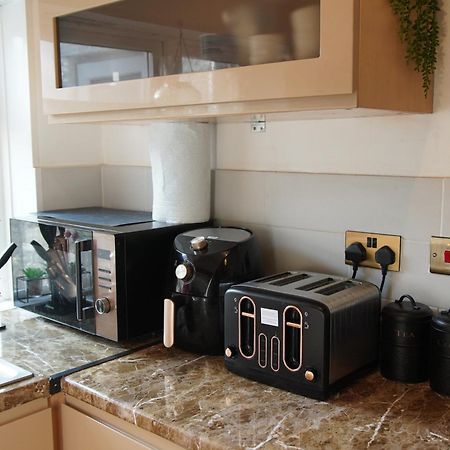 5 Bedroom House Near Cardiff City. Ngoại thất bức ảnh
