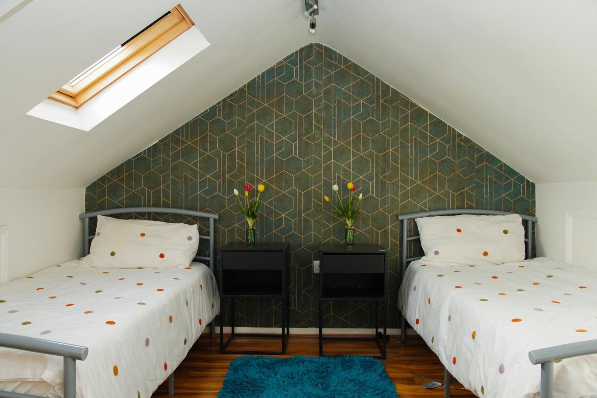 5 Bedroom House Near Cardiff City. Ngoại thất bức ảnh